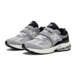New Balance NB 2002R