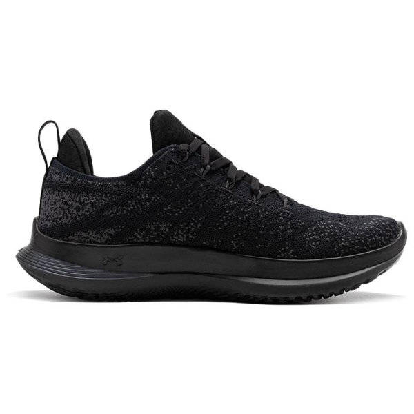 Under Armour Velociti 3