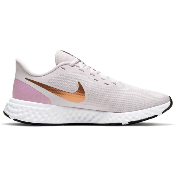 Nike REVOLUTION 5