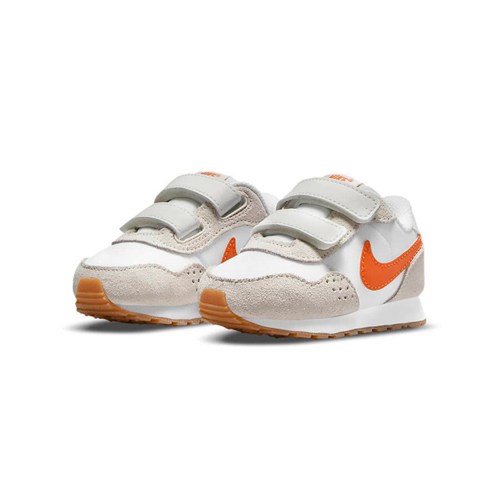 Nike MD Valiant