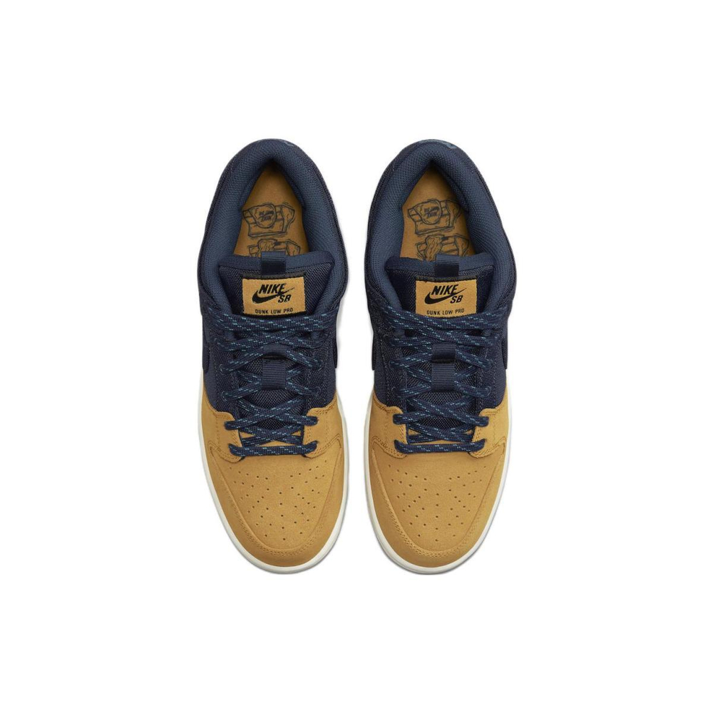 Nike Dunk SB "Midnight Navy/Desert Ochre"