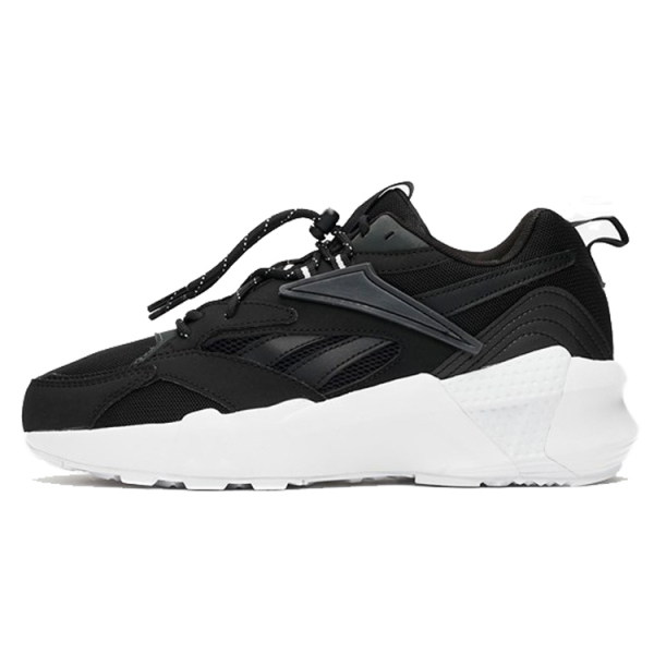 Reebok Aztrek