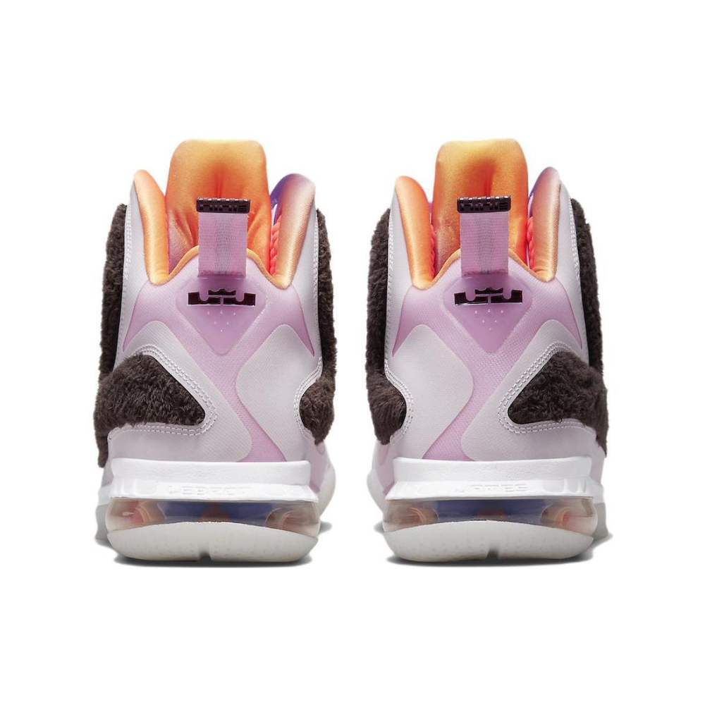 Nike Lebron 9 "Regal Pink"