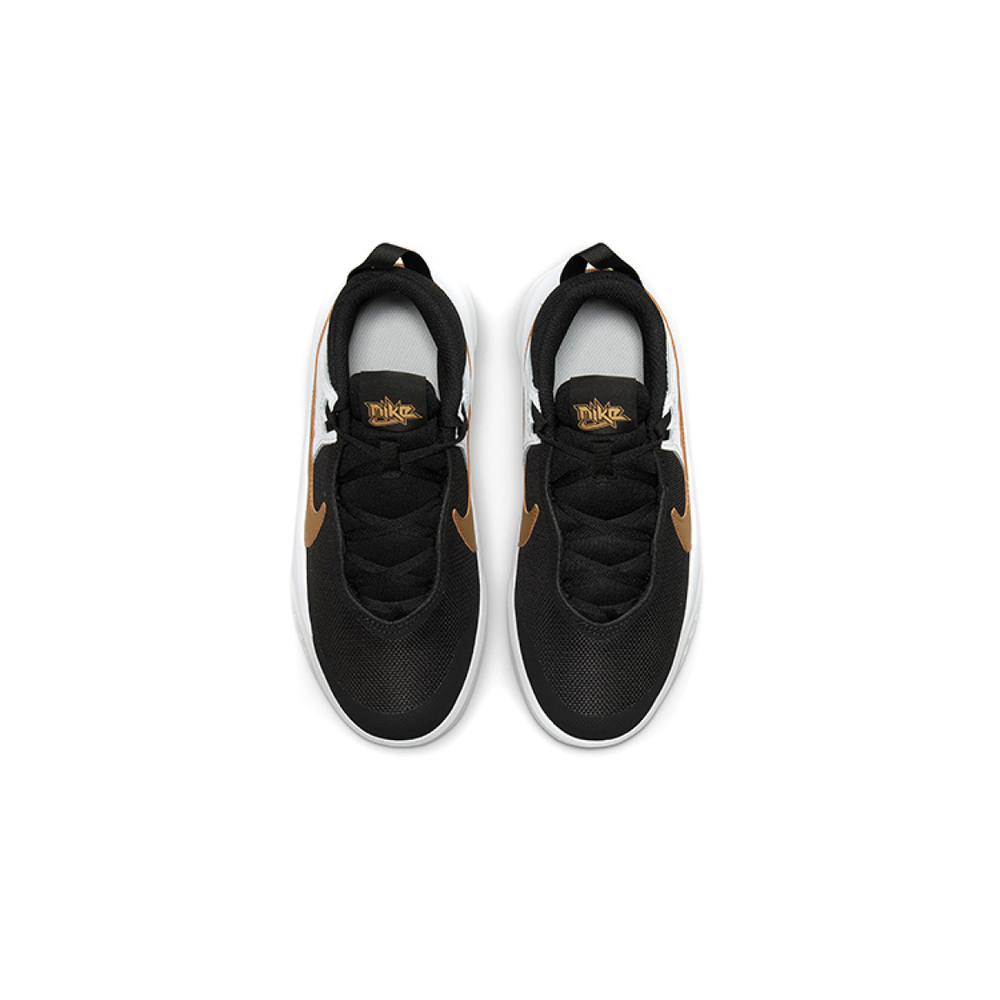 Nike Team Hustle D 10