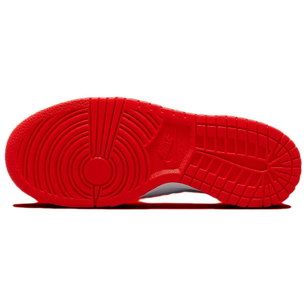 Nike Dunk "Spider-Man"