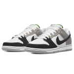 Nike Dunk SB chlorophyll