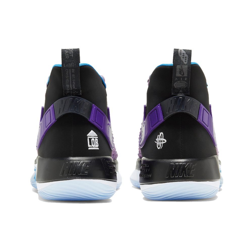 Nike AlphaDunk