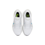Nike Air Zoom Vomero 16
