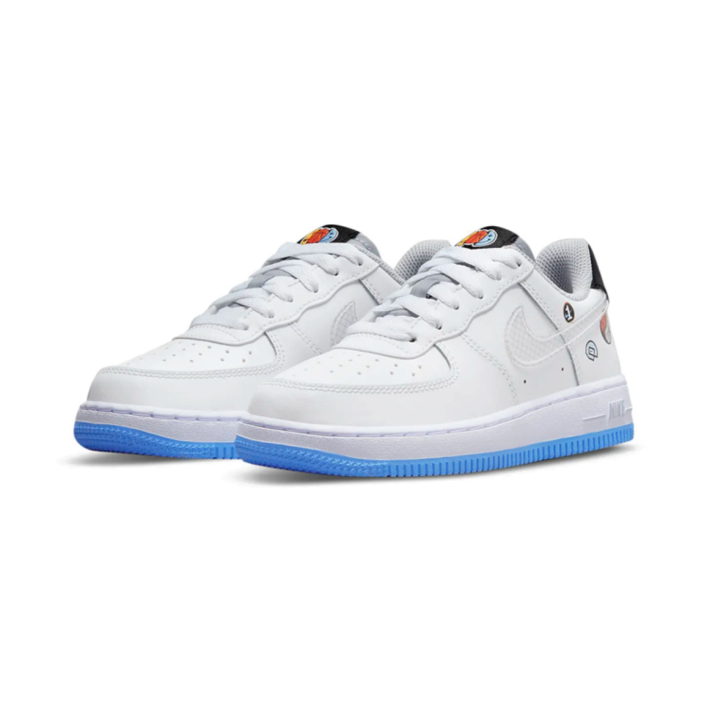 Nike Air Force 1 LV8 3
