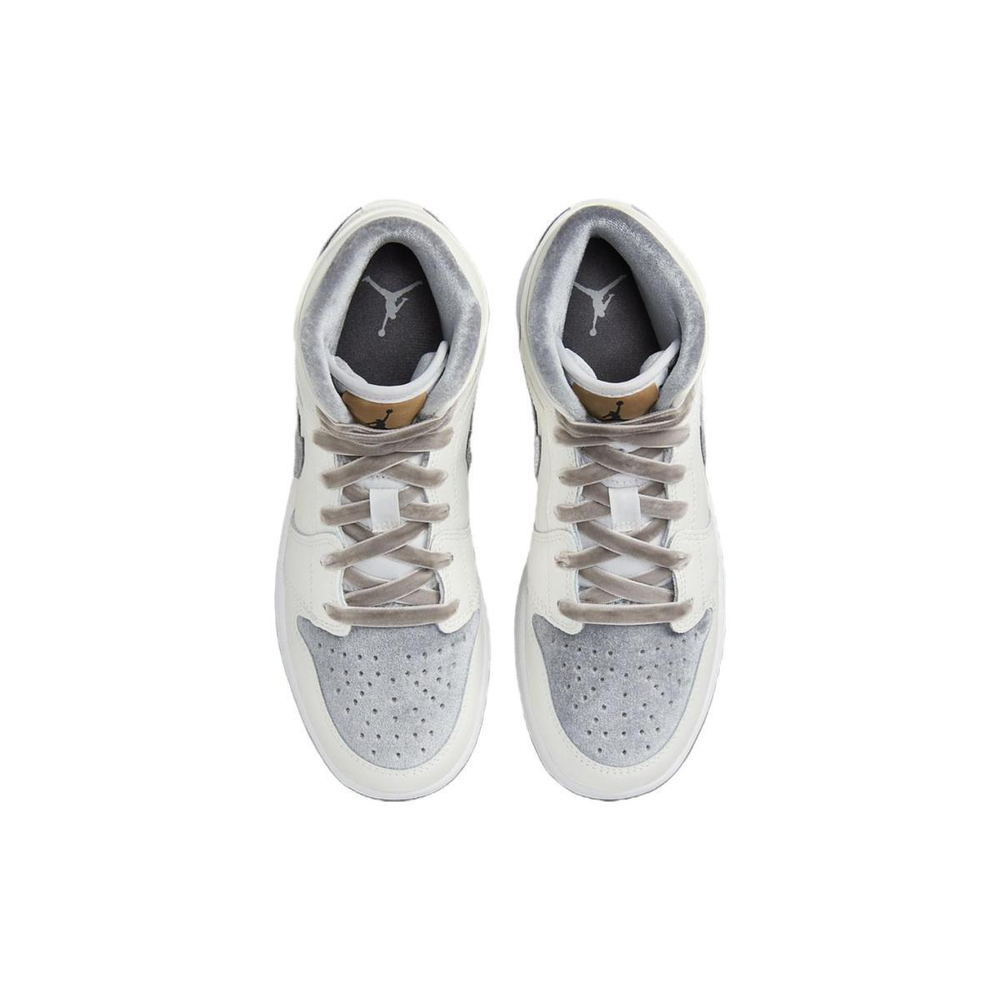 Jordan Air Jordan 1 Mid