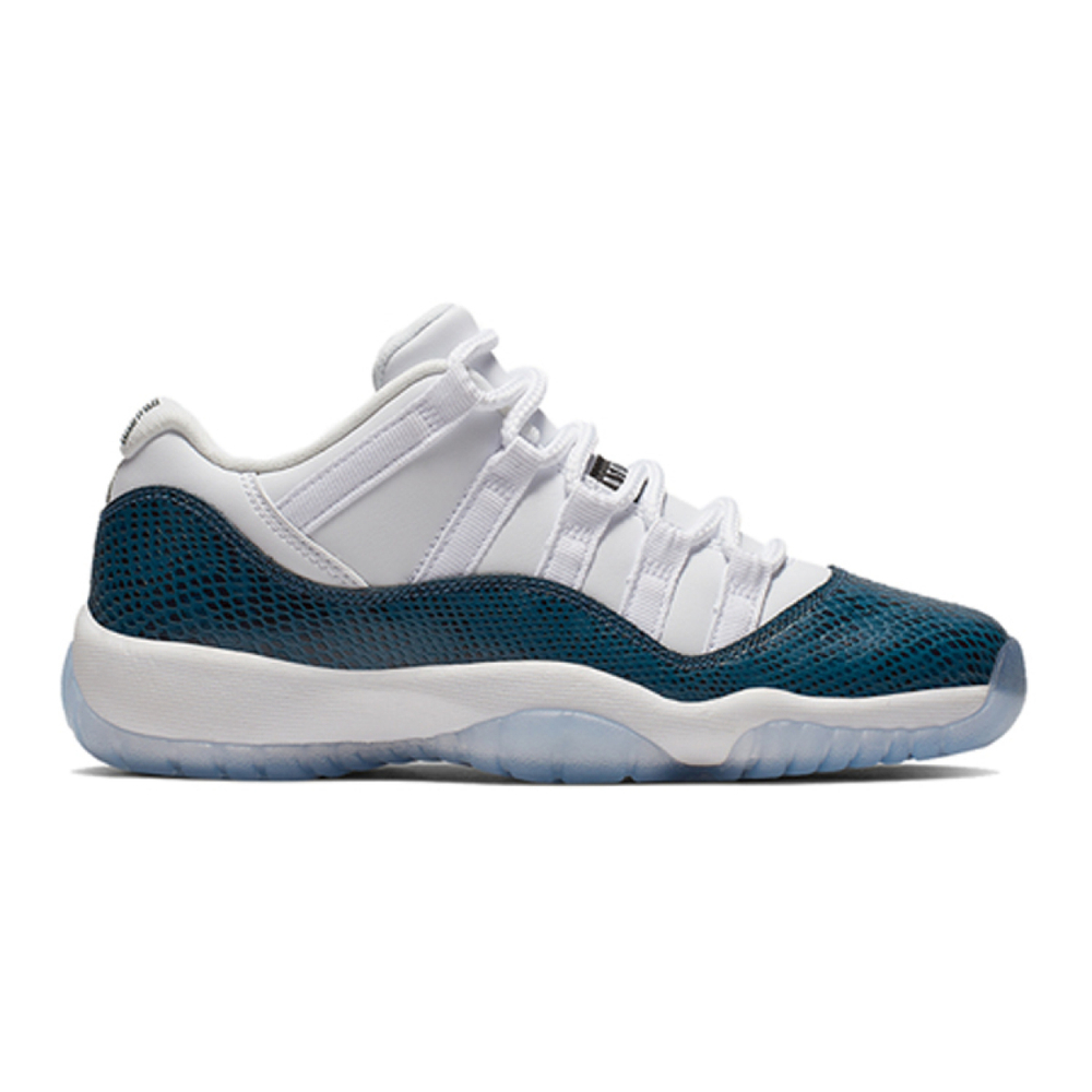 Air Jordan 11 Low "Navy Snakeskin" 2019