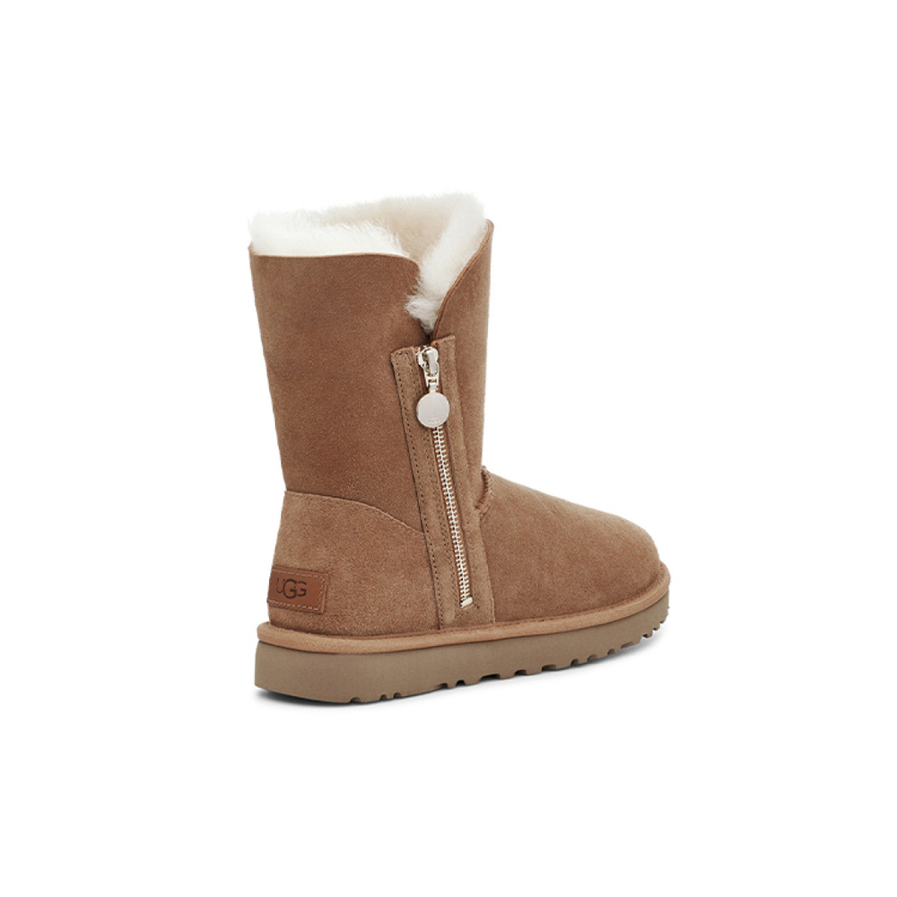 UGG Bailey Zip Short