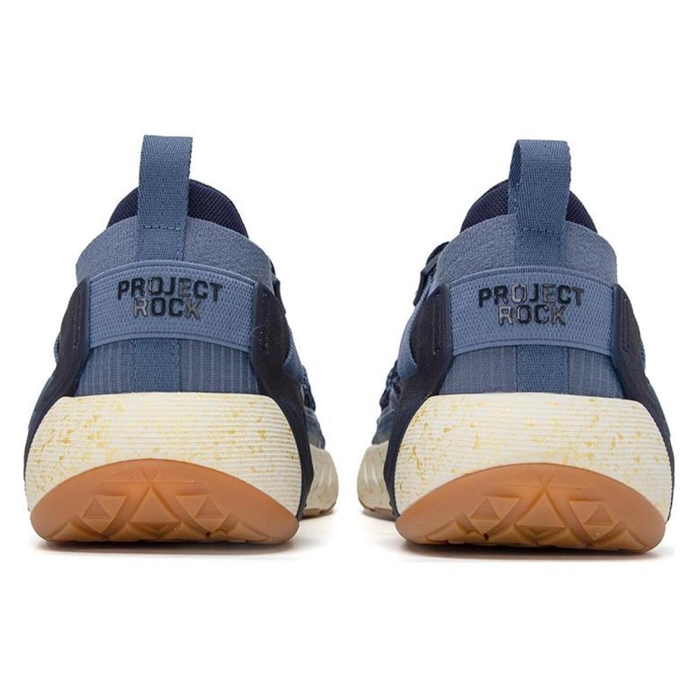 Under Armour /