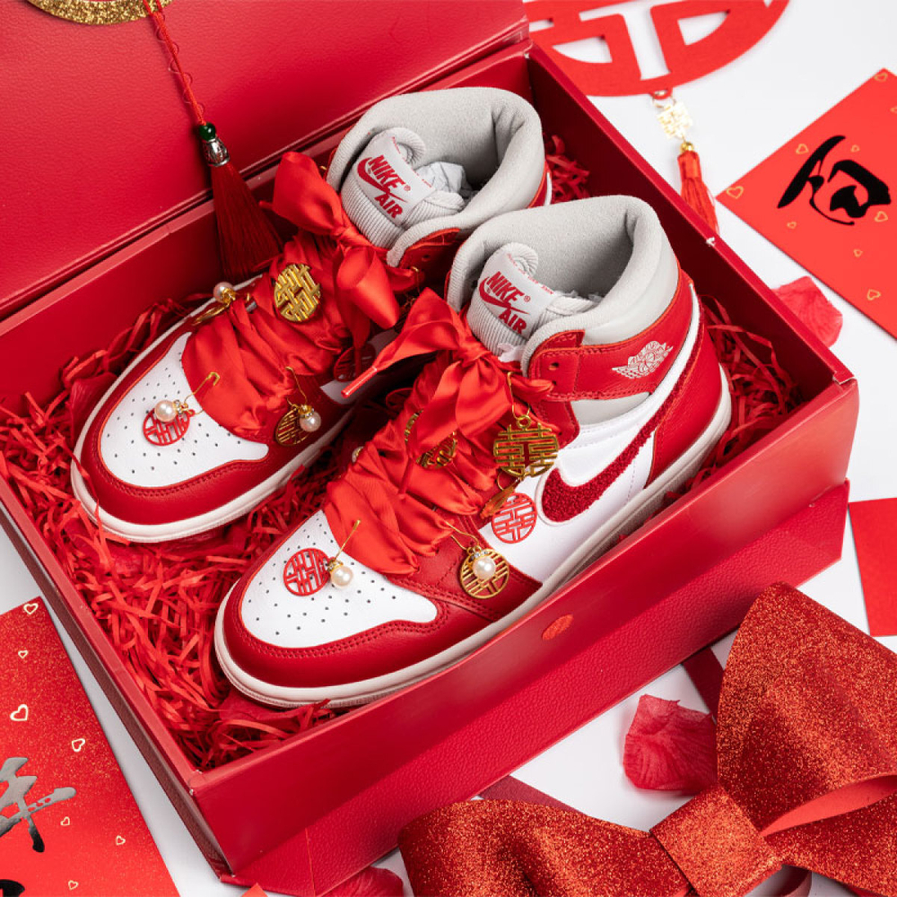 【 】 Jordan Air Jordan 1 Mid