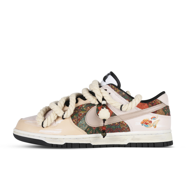 【 】 Nike Dunk Low