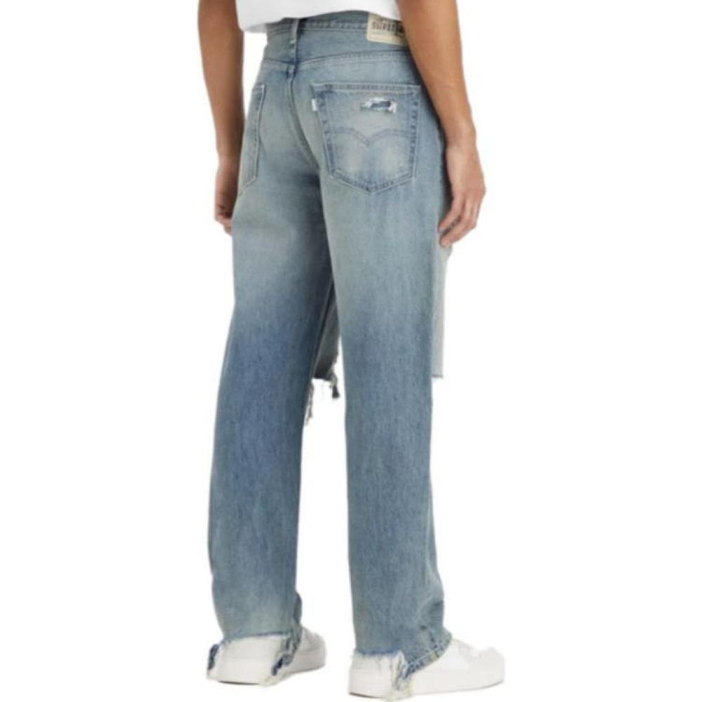 Levi’s