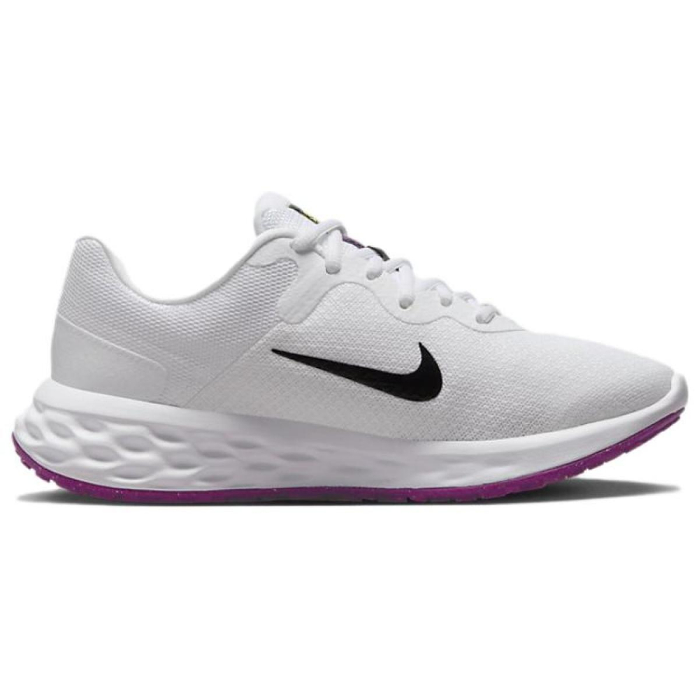 Nike REVOLUTION 6