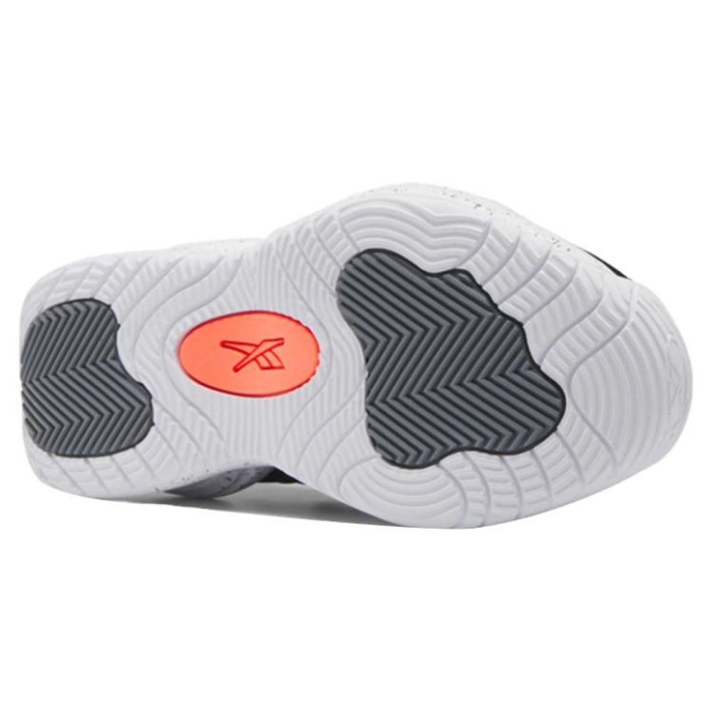Reebok Solution Mid