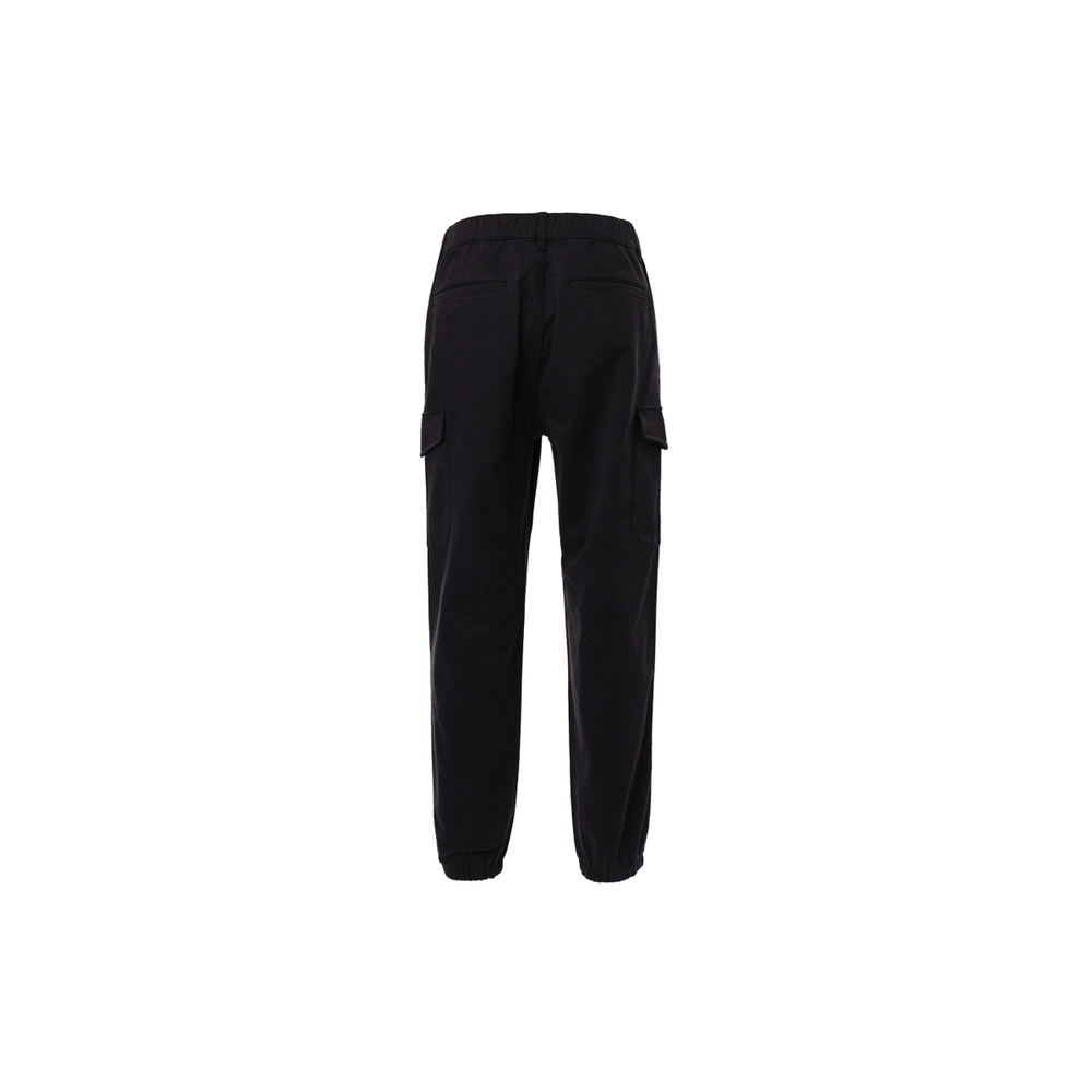 UNIQLO/
