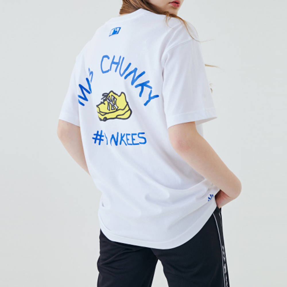 MLB T