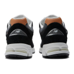 New Balance NB 2002R