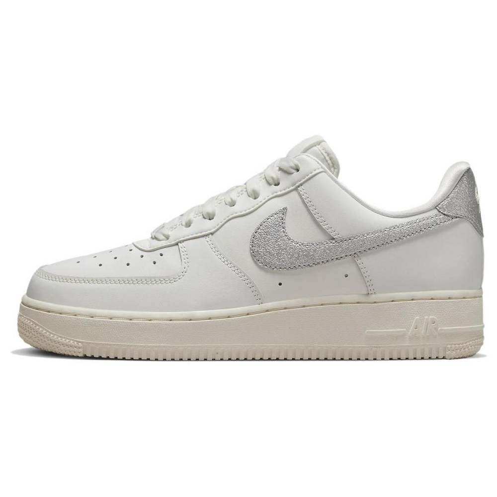 Nike Air Force 1 silver swoosh