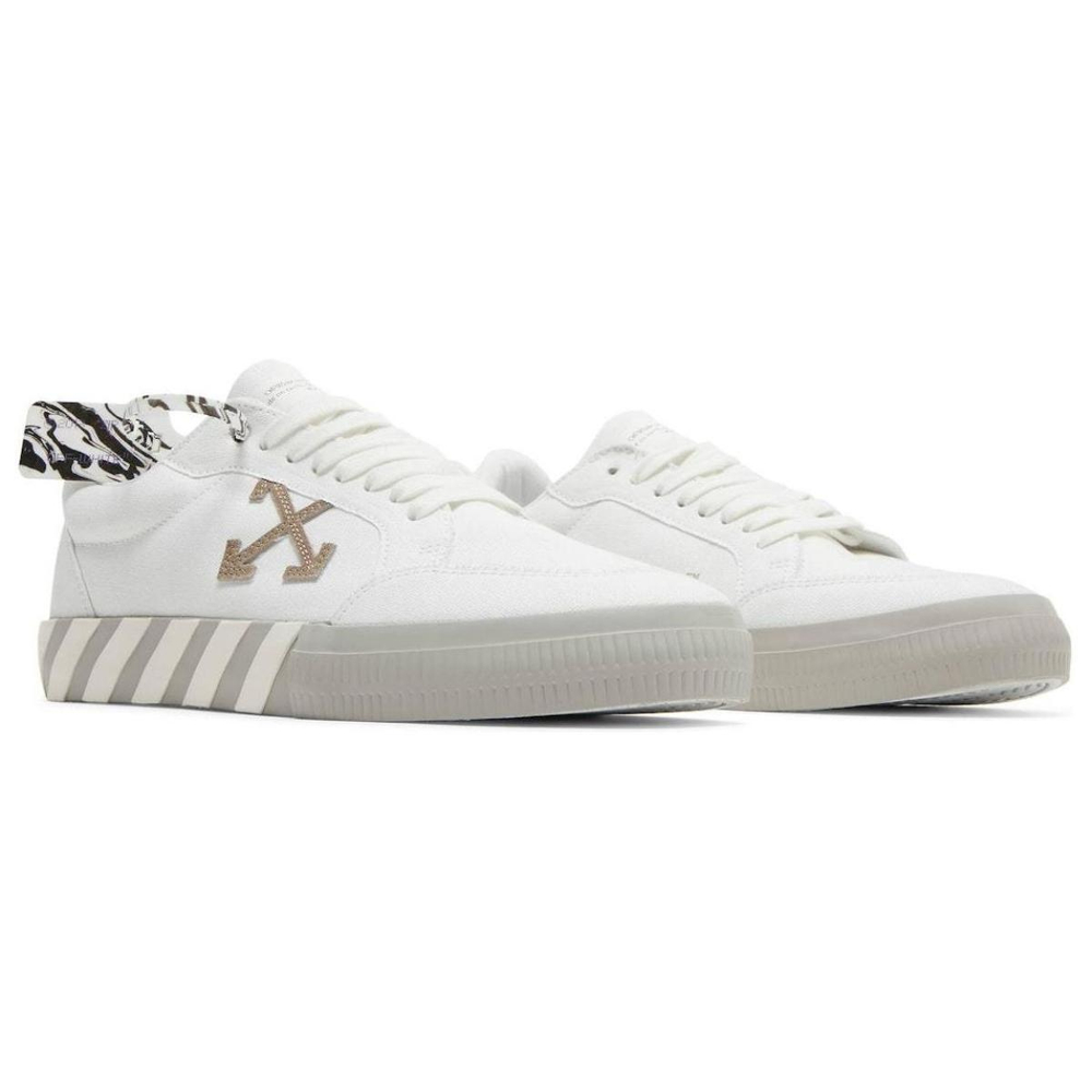 OFF-WHITE