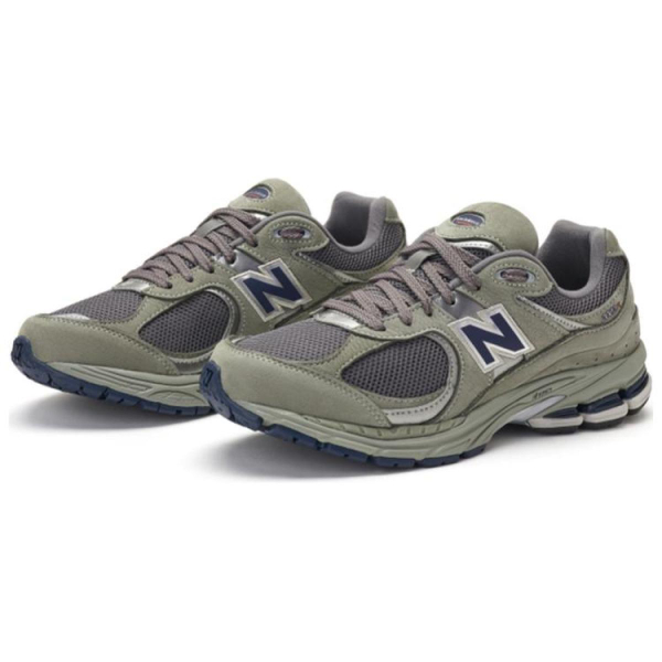 New Balance NB 2002R