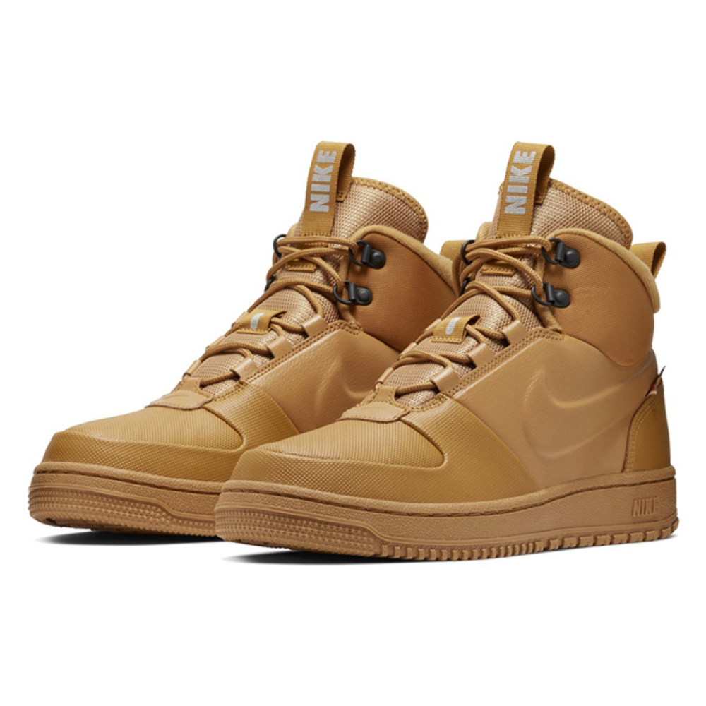Nike Path Winter