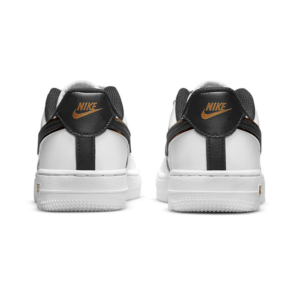 Nike Air Force 1 LV8