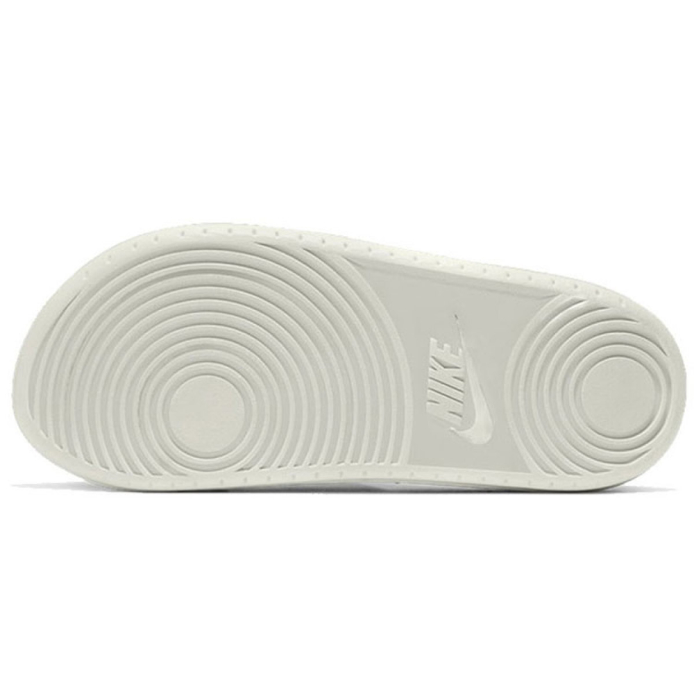 Nike Offcourt