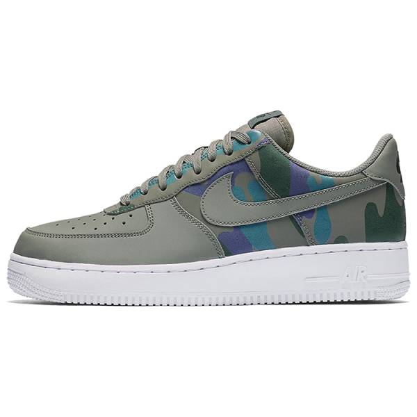 Nike Air Force 1 07 LV8 "Dark Stucco Camo"