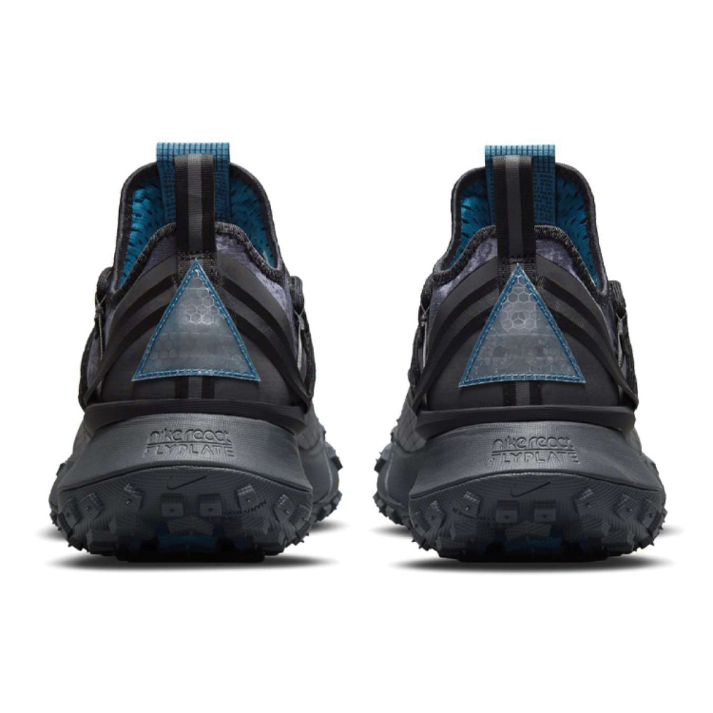 Nike ACG Mountain Fly Low