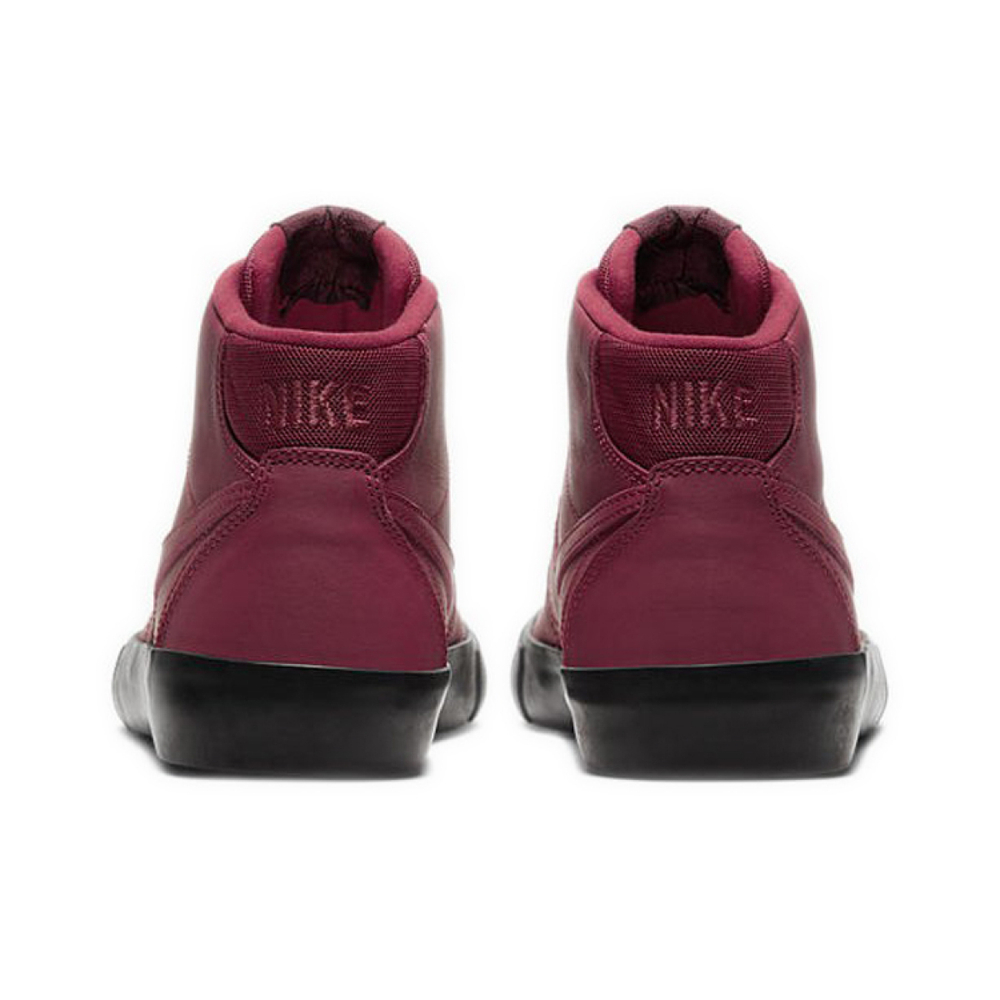 Lacey Baker x Nike SB Bruin