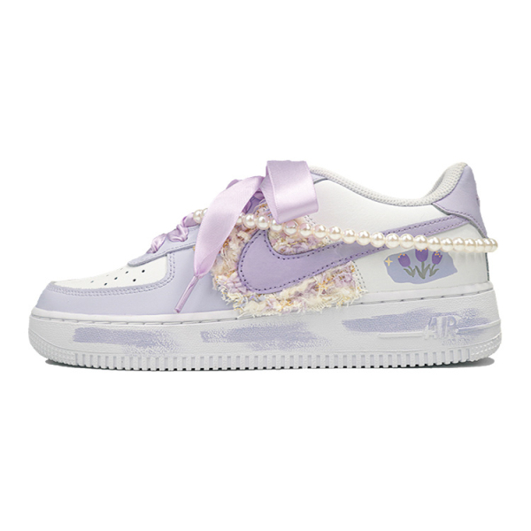 【 】 Nike Air Force 1 LE GS