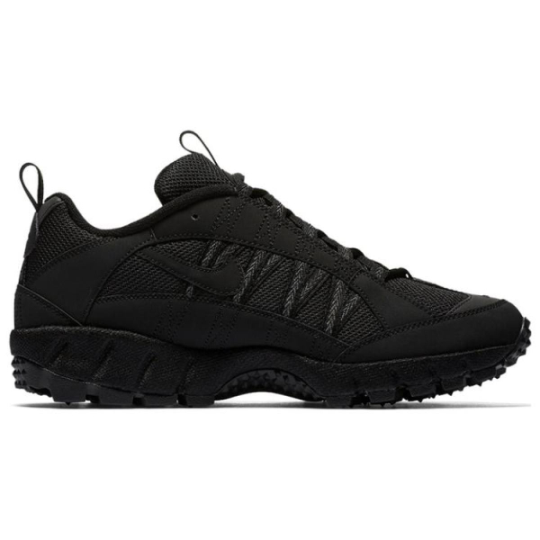 Supreme x Nike Air Humara 17 Triple Black