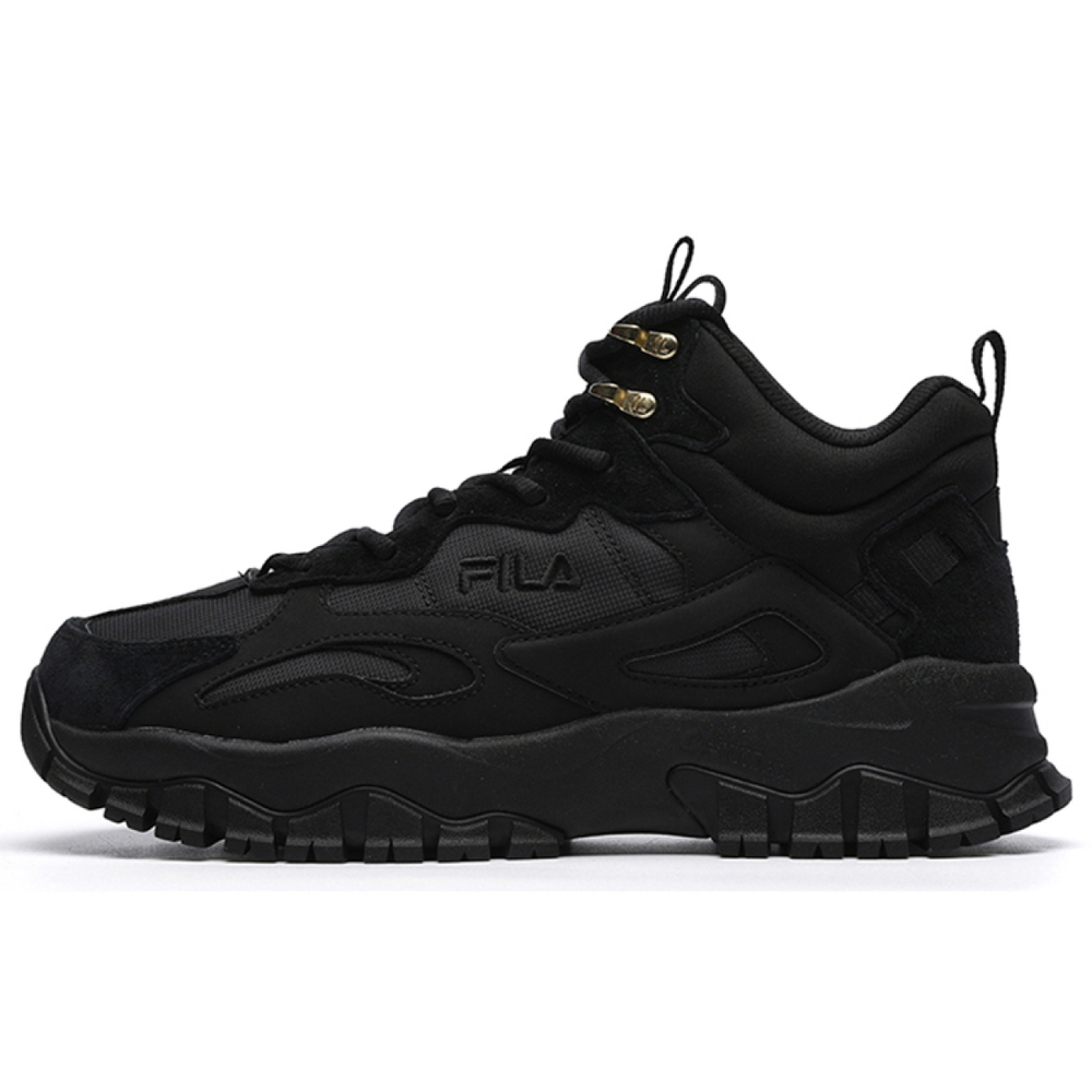 FILA Tracer