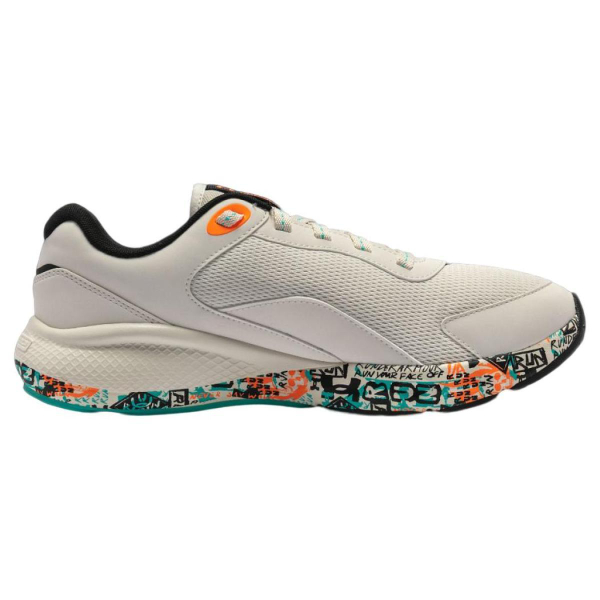 Under Armour CHARGED VANTAGE