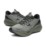 Mizuno Astro Plus