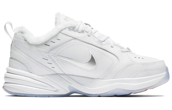 Nike Air Monarch 4
