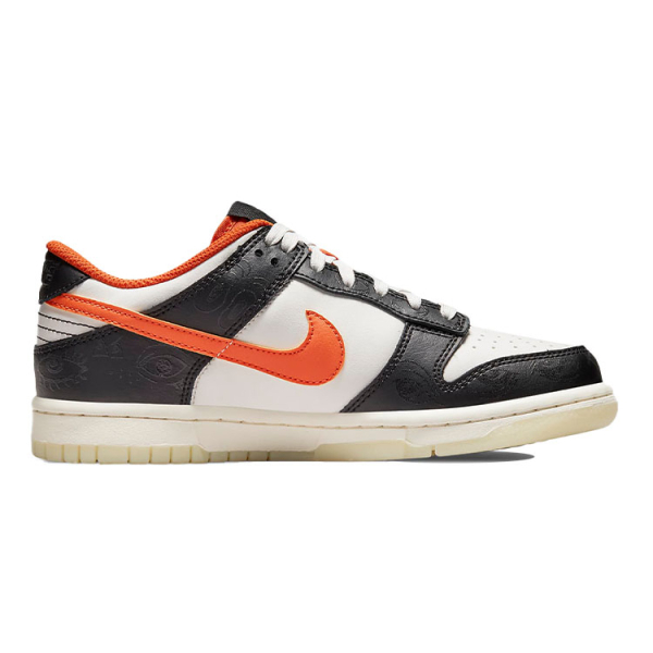 Nike Dunk PRM "Halloween"
