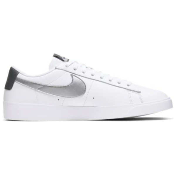 Nike Blazer LE