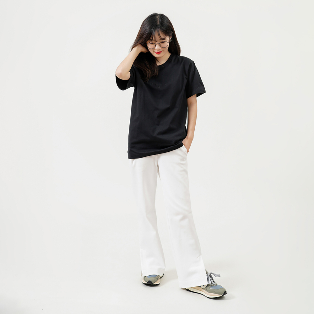 New Balance Logo T