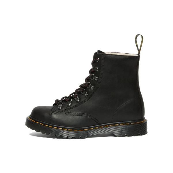 Dr.Martens 8