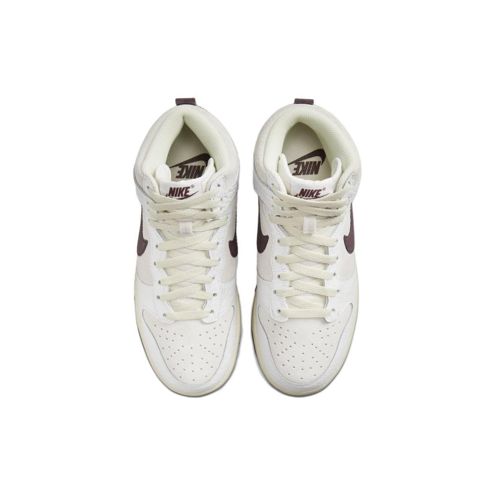 Nike Dunk "Light Orewood Brown"