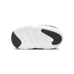 Nike Dynamo GO Flyease