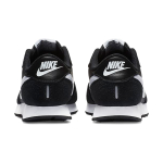 Nike MD Valiant