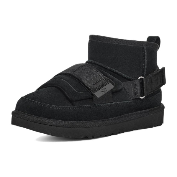 UGG
