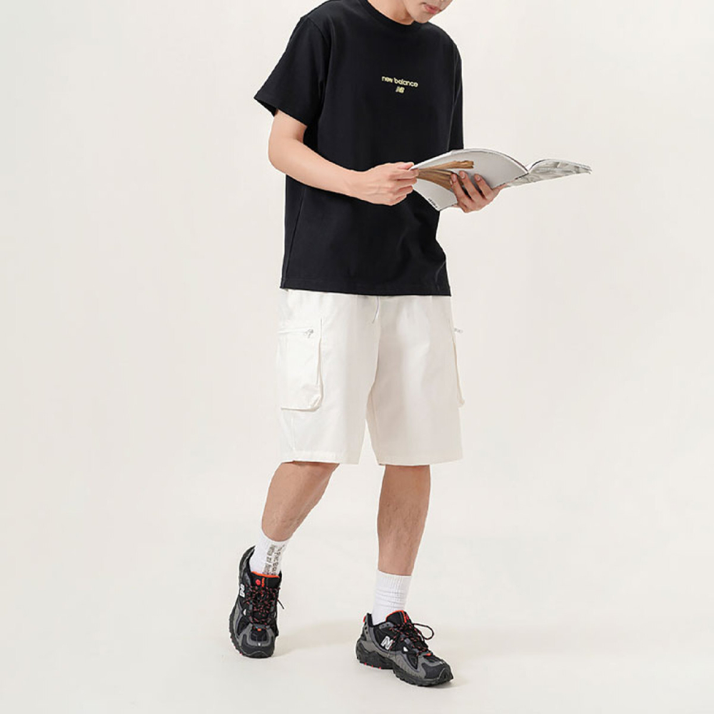 New Balance SS22 logo T