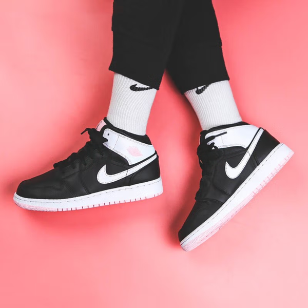 Jordan Air Jordan 1 Mid "Arctic Pink"